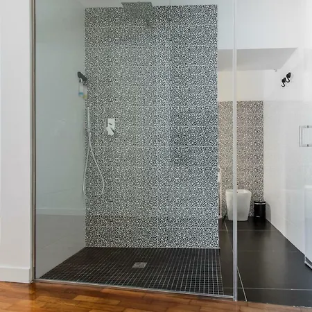 Arete Design In Neapel
